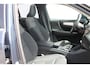 Volvo XC40 T5 262PK Automaat Recharge Business Pro Blis / Panoramisch schuif-kaneldak / Adaptieve Cruise Control / Parkeersensoren voor en achter met parkeercamera /Cross traffic alert
