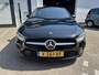 Mercedes-Benz A-klasse 180 Premium /CC/Camera/Navi/All season/Lm velgen/Nieuwe apk bij aflevering