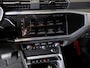 Audi Q3 Sportback 35 TFSI Business Edition / 150pk / Leder / Dodehoek herkenning / Stoelverwarming /