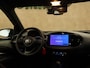 Toyota Aygo X 1.0 VVT-i S-CVT Envy - ORIGINEEL NEDERLANDE AUTO - ACHTERUITRIJCAMERA - AUTOMATISCHE AIRCO - APPLE CARPLAY/ANDROID AUTO - NAVIGATIESYSTEEM FULL MAP - ADAPTIEVE CRUISE CONTROL - RIJSTROOKSENSOR MET CORRECTIE - VERKEERSBORDDETECTIE - LED KOPLAMPEN - GROOTLICHTASSISTENT - DRAADLOZE TELEFOONLADER - PARKEERSENSOREN VOOR EN ACHTER - LICHTMETALEN VELGEN 18" - EXTRA GETINT GLAS - TWO-TONE LAK MET ZWART DAK