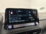 Hyundai Kona Electric EV Premium 64 kWh | SOH 96% | HUD | Leder | Stoelverwarming | Trekhaak | 3-FASE