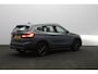 BMW X1 sDrive18i High 140 PK Executive Edition, Trekhaak, Head-Up Display, Stoelverwarming, Sportstoelen