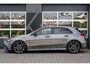 Mercedes-Benz A-klasse 180 A180 AMG Line | Widescreen Display | Camera | Night Package | Stoelverwarming | 18' Inch |