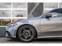 Mercedes-Benz A-klasse 180 A180 AMG Line | Widescreen Display | Camera | Night Package | Stoelverwarming | 18' Inch |