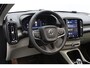 Volvo XC40 2.0 B3 164 PK Plus Dark, Harman/Kardon, Leder, Trekhaak, Memory, Camera