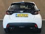 Toyota Yaris 1.5 Hybrid 115 Comfort - ORIGINEEL NEDERLANDSE AUTO - ACHTERUITRIJCAMERA - AUTOMATISCHE AIRCO - APPLE CARPLAY/ANDROID AUTO - ADAPTIEVE CRUISE CONTROL - AUTONOMOUS EMERGENCY BRAKING - RIJSTROOKSENSOR MET CORRECTIE - VERKEERSBORDDETECTIE - GROOTLICHTASSISTENT - DAB ONTVANGER