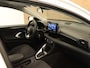 Toyota Yaris 1.5 Hybrid 115 Comfort - ORIGINEEL NEDERLANDSE AUTO - ACHTERUITRIJCAMERA - AUTOMATISCHE AIRCO - APPLE CARPLAY/ANDROID AUTO - ADAPTIEVE CRUISE CONTROL - AUTONOMOUS EMERGENCY BRAKING - RIJSTROOKSENSOR MET CORRECTIE - VERKEERSBORDDETECTIE - GROOTLICHTASSISTENT - DAB ONTVANGER