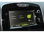 Renault Clio Estate 0.9-90pk TCe Zen. Nette en praktische Renault Clio Estate voor nog jaren comfortabel rijplezier. Airco, cruise control, navigatie, telefoonvoorb., trekhaak, elektr. ramen, centr. vergr. etc.