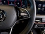 Skoda Kamiq 1.0 TSI Monte Carlo / 115pk / Panorama dak / Stoelverwarming / Achteruitrij camera /