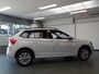 Skoda Kamiq 1.0 TSI Ambition Automaat, Wit metallic!! Airco. Navigatie, Apple Carply, Cruise controle, Elek ramen, Xenon verlichting, Pdc achter, Lm velgen 16'', Nederlandse auto!! Bovag afleverpakket 695,-