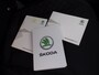 Skoda Kamiq 1.0 TSI Ambition Automaat, Wit metallic!! Airco. Navigatie, Apple Carply, Cruise controle, Elek ramen, Xenon verlichting, Pdc achter, Lm velgen 16'', Nederlandse auto!! Bovag afleverpakket 695,-