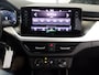 Skoda Kamiq 1.0 TSI Ambition Automaat, Wit metallic!! Airco. Navigatie, Apple Carply, Cruise controle, Elek ramen, Xenon verlichting, Pdc achter, Lm velgen 16'', Nederlandse auto!! Bovag afleverpakket 695,-
