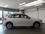 Skoda Kamiq 1.0 TSI Ambition Automaat, Wit metallic!! Airco. Navigatie, Apple Carply, Cruise controle, Elek ramen, Xenon verlichting, Pdc achter, Lm velgen 16'', Nederlandse auto!! Bovag afleverpakket 695,-