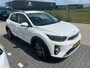 Kia Stonic 1.0 T-GDi MHEV DynamicPlusLine | Navi ECC | ACC | 16"LMV | Zwarte glans (piano)lak interieur afwerking | Privacy Glass | DAB | PDC |