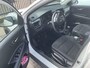 Kia Stonic 1.0 T-GDi MHEV DynamicPlusLine | Navi ECC | ACC | 16"LMV | Zwarte glans (piano)lak interieur afwerking | Privacy Glass | DAB | PDC |