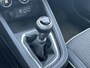 Renault Clio 1.0 TCe Intens | Navigatie | Parkeersensoren Achter | Cruise Control | Climate Control |