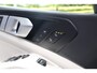 BMW X5 xDrive50e Launch Edition SKYLOUNGE | MASSAGE | STOELVERKOELING & VERWARMING | BOWERS & WILKINS | SFEERVERLICHTING | 360 CAMERA | CARPLAY | CARBON INTERIEUR | STUURVERWARMING |