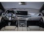 BMW X5 xDrive50e Launch Edition SKYLOUNGE | MASSAGE | STOELVERKOELING & VERWARMING | BOWERS & WILKINS | SFEERVERLICHTING | 360 CAMERA | CARPLAY | CARBON INTERIEUR | STUURVERWARMING |