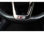 Audi A4 AVANT 40TFSI Sport S line black edition Aut. [ Pano Trekhaak Apple / Android Stoelverwarming Navi ]