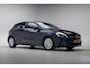 Mercedes-Benz A-klasse 180 Edition Plus Aut. [ LED Navi Sportstoelen ]