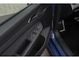 Volkswagen Golf 1.5 eTSI R-Line Edition | Panorama | Harman & Kardon | HUD | Sportonderstel | Dodehoek Detectie |