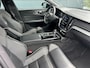 Volvo S60 2.0 Recharge T6 AWD R-Design | Pano | Trekhaak | Pilot Assist | Harman/Kardon | Memory | Stoel&stuurverwarming |