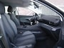 Peugeot 3008 1.2 PureTech Blue Lease Executive | Trekhaak | Navigatie | Climate control | Lichtmetalen velgen | Cruise control | Parkeersensoren achter | Apple carplay/Android auto