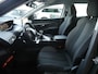 Peugeot 3008 1.2 PureTech Blue Lease Executive | Trekhaak | Navigatie | Climate control | Lichtmetalen velgen | Cruise control | Parkeersensoren achter | Apple carplay/Android auto