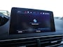 Peugeot 3008 1.2 PureTech Blue Lease Executive | Trekhaak | Navigatie | Climate control | Lichtmetalen velgen | Cruise control | Parkeersensoren achter | Apple carplay/Android auto
