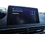 Peugeot 3008 1.2 PureTech Blue Lease Executive | Trekhaak | Navigatie | Climate control | Lichtmetalen velgen | Cruise control | Parkeersensoren achter | Apple carplay/Android auto