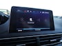 Peugeot 3008 1.2 PureTech Blue Lease Executive | Trekhaak | Navigatie | Climate control | Lichtmetalen velgen | Cruise control | Parkeersensoren achter | Apple carplay/Android auto