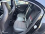 Mercedes-Benz A-klasse 180 Prestige AMG Style PANO*18INCH*NAV*PDC