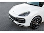 Porsche Cayenne 4.0 Turbo - Origineel NL | Sport Chrhono + | Luchtvering | Elek. Trekhaak