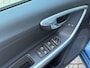 Volvo V60 1.6 T3 Momentum 150pk Trekhaak / Navigatie / Cruise Control
