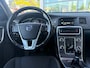 Volvo V60 1.6 T3 Momentum 150pk Trekhaak / Navigatie / Cruise Control