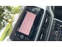 Volkswagen T-Roc 1.5 TSI Life Business 150 PK| Navigatie | Climatronic | Stoelverwarming | Parkeersensoren | Buitenspiegels Elektrisch Inklapbaar | Apple Carplay | Android Auto | Adaptieve Cruise Control
