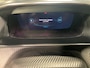 Peugeot 2008 1.2 PureTech Allure Pack Trekhaak | Stoelverwarming | Camera | Carplay | 17" Lichtmetaal | Leder/Stof | LED | Achteruitrijcamera | Airco (automatisch) | Apple Carplay/Android Auto|telefoonintegratie premium