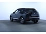 Peugeot 2008 1.2 PureTech Allure Pack Trekhaak | Stoelverwarming | Camera | Carplay | 17" Lichtmetaal | Leder/Stof | LED | Achteruitrijcamera | Airco (automatisch) | Apple Carplay/Android Auto|telefoonintegratie premium