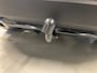 Peugeot 2008 1.2 PureTech Allure Pack Trekhaak | Stoelverwarming | Camera | Carplay | 17" Lichtmetaal | Leder/Stof | LED | Achteruitrijcamera | Airco (automatisch) | Apple Carplay/Android Auto|telefoonintegratie premium