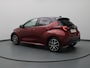 Toyota Yaris 1.5 Hybrid Executive Head-up display | JBL