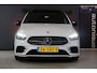 Mercedes-Benz B-klasse 180 Business Solution AMG