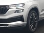 Skoda Karoq 1.5 TSI ACT Sportline Facelift Model 150pk DSG Dealer O.H | Trekhaak Af Fabriek | Adaptive Cruise | Crystal LED | Lederen Sportstoelen Memory & Verwarmd | Keyless | Sfeerverlichting | Apple Carplay | Verwarmd Sportstuur | Navigatie | Virtual | DAB |