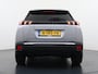 Peugeot e-2008 SUV GT Pack 50 kWh 136pk | Navigatie | Camera achter | Panoramisch schuifdak | Alcantara bekleding | Lichtmetalen velgen 18 inch | Cruise control adaptief | Apple Carplay en Android auto