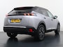 Peugeot e-2008 SUV GT Pack 50 kWh 136pk | Navigatie | Camera achter | Panoramisch schuifdak | Alcantara bekleding | Lichtmetalen velgen 18 inch | Cruise control adaptief | Apple Carplay en Android auto
