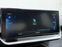 Peugeot e-2008 SUV GT Pack 50 kWh 136pk | Navigatie | Camera achter | Panoramisch schuifdak | Alcantara bekleding | Lichtmetalen velgen 18 inch | Cruise control adaptief | Apple Carplay en Android auto