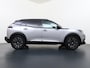 Peugeot e-2008 SUV GT Pack 50 kWh 136pk | Navigatie | Camera achter | Panoramisch schuifdak | Alcantara bekleding | Lichtmetalen velgen 18 inch | Cruise control adaptief | Apple Carplay en Android auto
