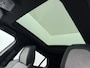 Peugeot e-2008 SUV GT Pack 50 kWh 136pk | Navigatie | Camera achter | Panoramisch schuifdak | Alcantara bekleding | Lichtmetalen velgen 18 inch | Cruise control adaptief | Apple Carplay en Android auto
