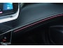 Peugeot e-2008 EV GT 50 kWh | 3-Fase | ACC | 3d Dash | Stoelverwarming | Ambiant verlichting | Keyless entry en start | All seasons | Sportstoelen | Zwarte hemel