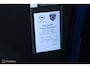 Peugeot e-2008 EV GT 50 kWh | 3-Fase | ACC | 3d Dash | Stoelverwarming | Ambiant verlichting | Keyless entry en start | All seasons | Sportstoelen | Zwarte hemel