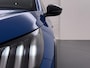Peugeot e-208 GT Pack 50 kWh 136pk | Navigatie | Camera achter | Panorama dak | Alcantara bekleding | Cruise control adaptief | Lichtmetalen velgen  | Stoelverwarming | Apple Carplay en Android auto
